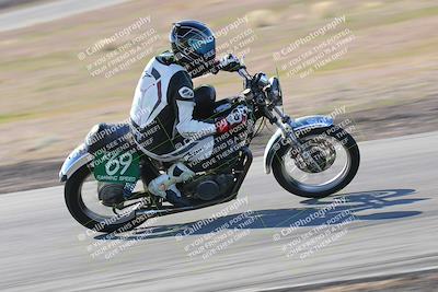 media/Feb-05-2023-Classic Track Day (Sun) [[c35aca4a42]]/Group 2/session 4 turn 4/